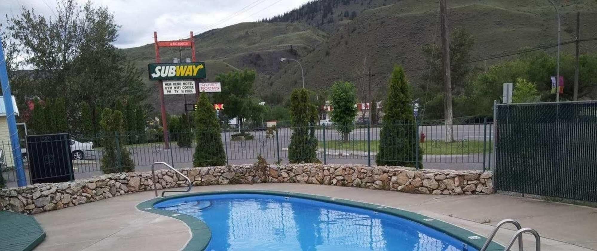 Cache Creek Inn エクステリア 写真